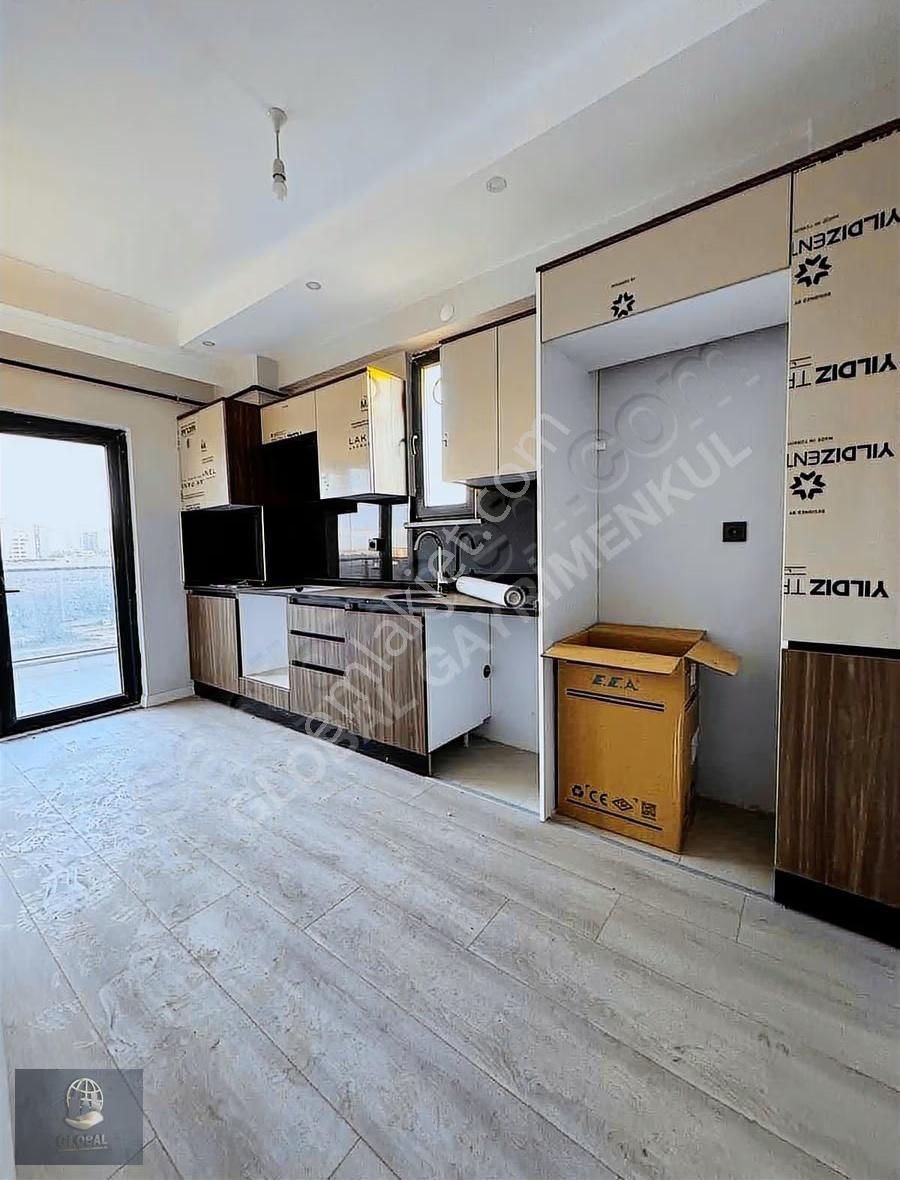 Emlak Konut Bölegesi Yatay Mimari Havuz Cephe Lüx 2+1!! - Görsel 11