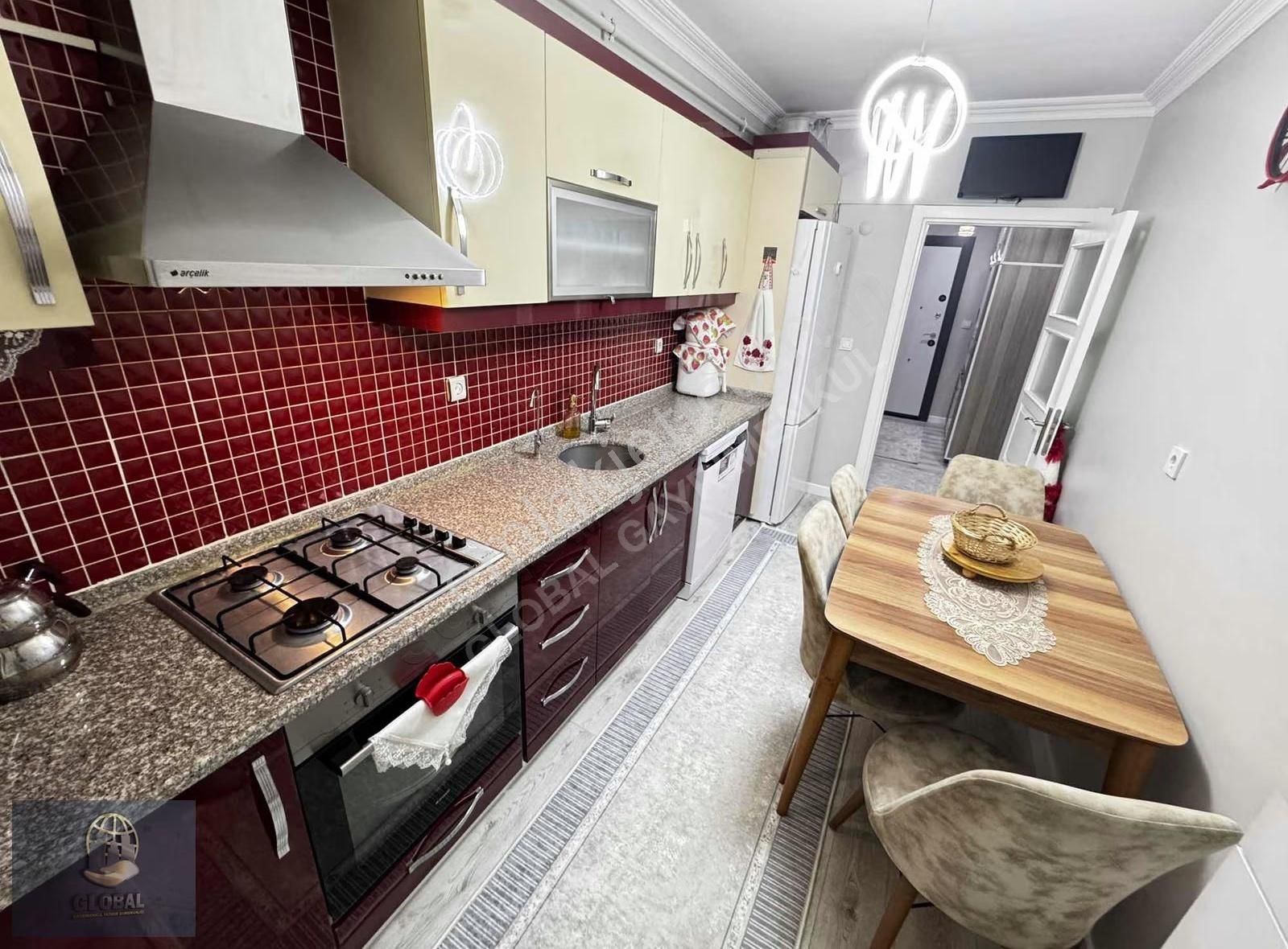 Çobançeşme Mah. K.garajlı Siteiçi 12 Yıllık 3+1 Satılık Daire - Görsel 10