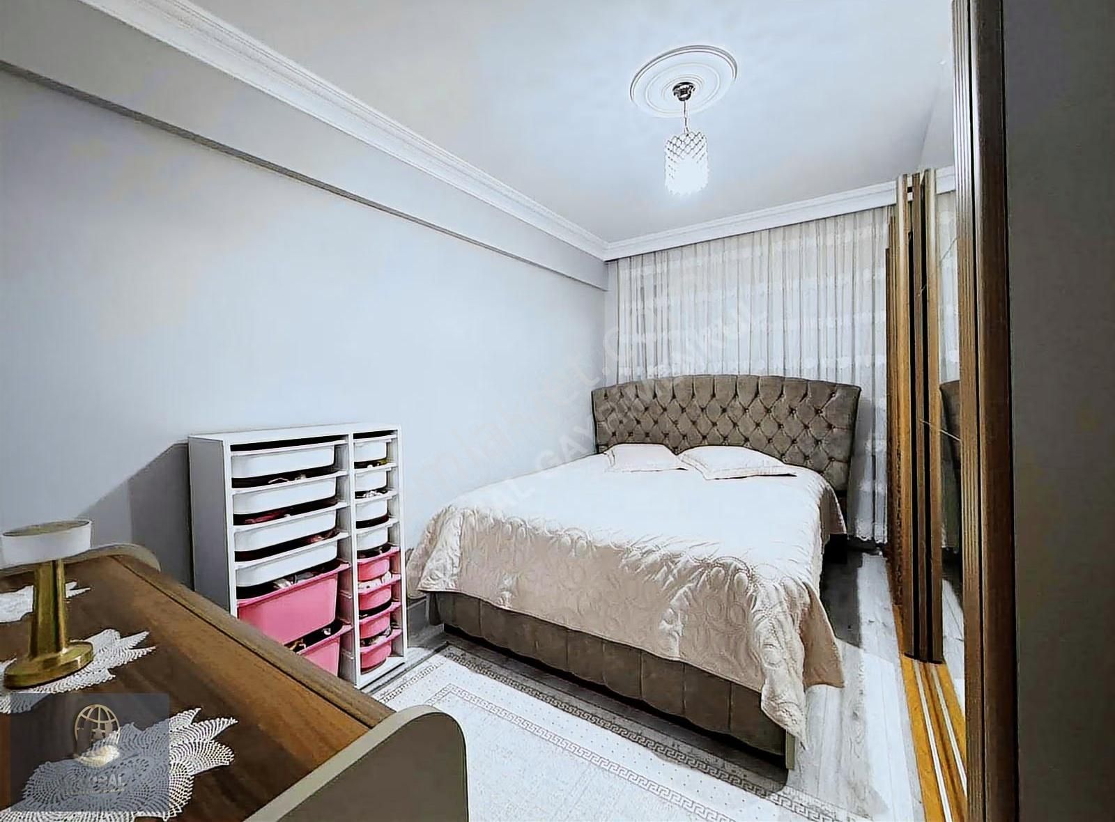 Çobançeşme Mah. K.garajlı Siteiçi 12 Yıllık 3+1 Satılık Daire - Görsel 8