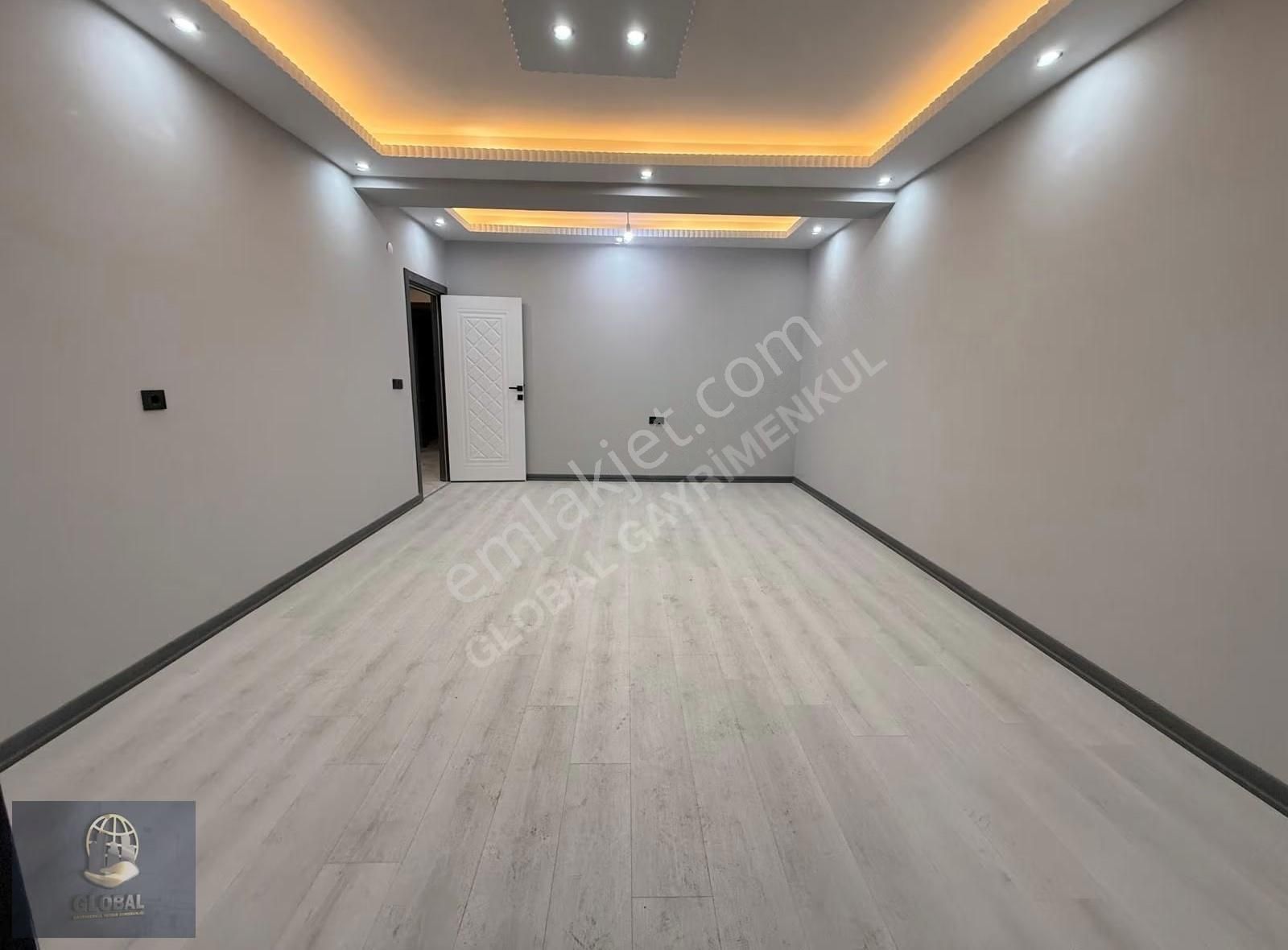 Çorlu Çobançeşme Mh Otoparklı Ebeveyn Banyolu 2+1 110m2 3 Kat - Görsel 17