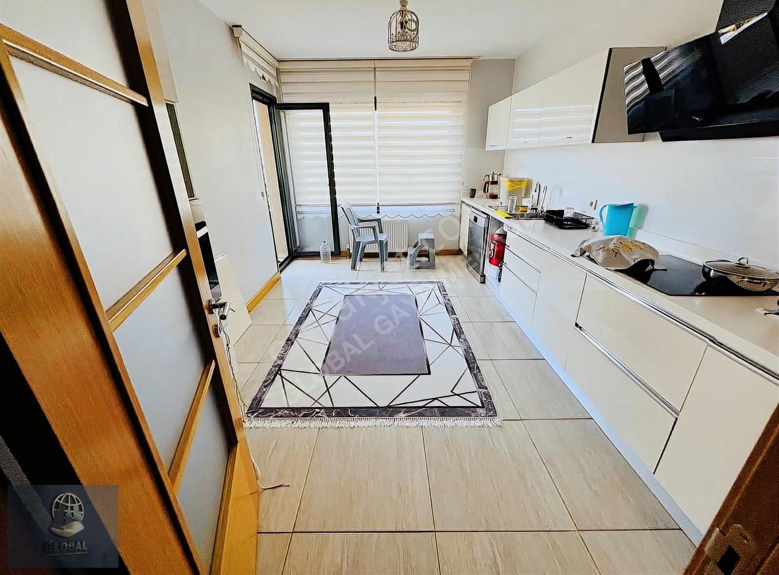 Terrace Yatay Mimari Arakat Güney Cephe 180 M2 3+1 !! - Görsel 2