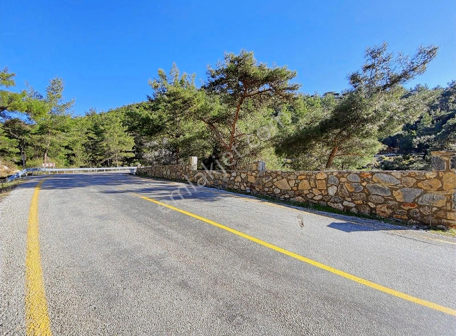 Bodrum Kızılağaç'ta Satılık Anayola Cepheli Müstakil Tarla - Görsel 6