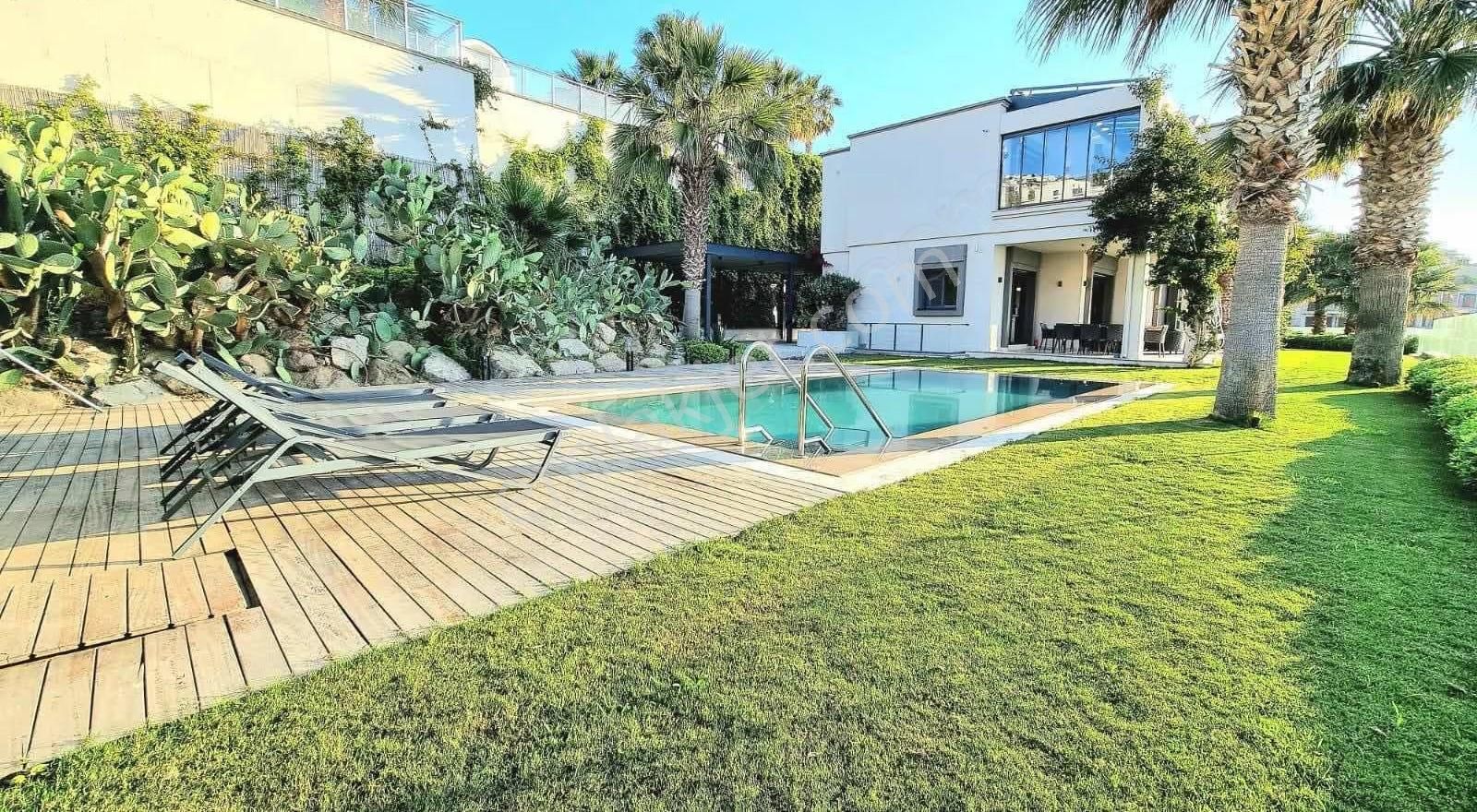 Yalıkavak Deniz Manzaralı Müstakil Havuzlu Villa - Görsel 21