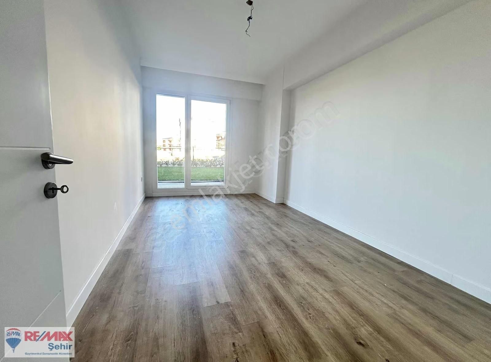 Remax'dan Yalova Kadıköy Özden Mah Site İçi Satılık Daire - Görsel 5