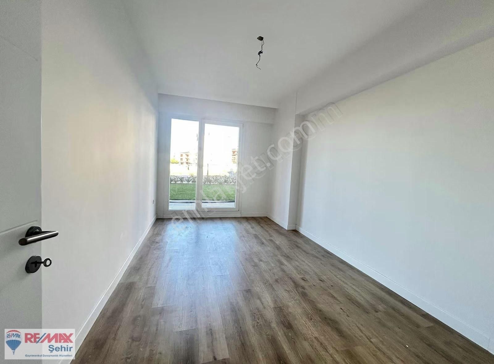 Remax'dan Yalova Kadıköy Özden Mah Site İçi Satılık Daire - Görsel 19