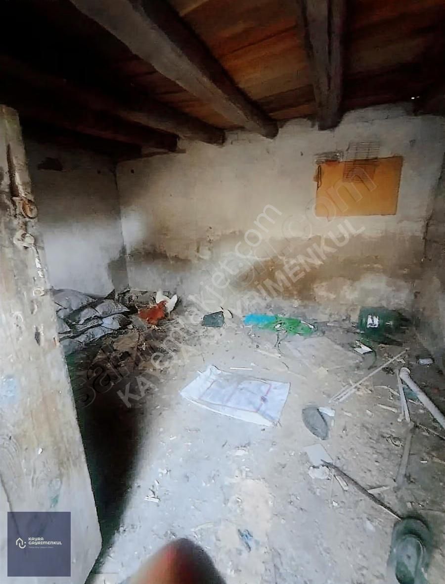 Kayra'dan Fırsat!!yatırımlık,geniş Arsa Paylı Müstakil Ev - Görsel 18