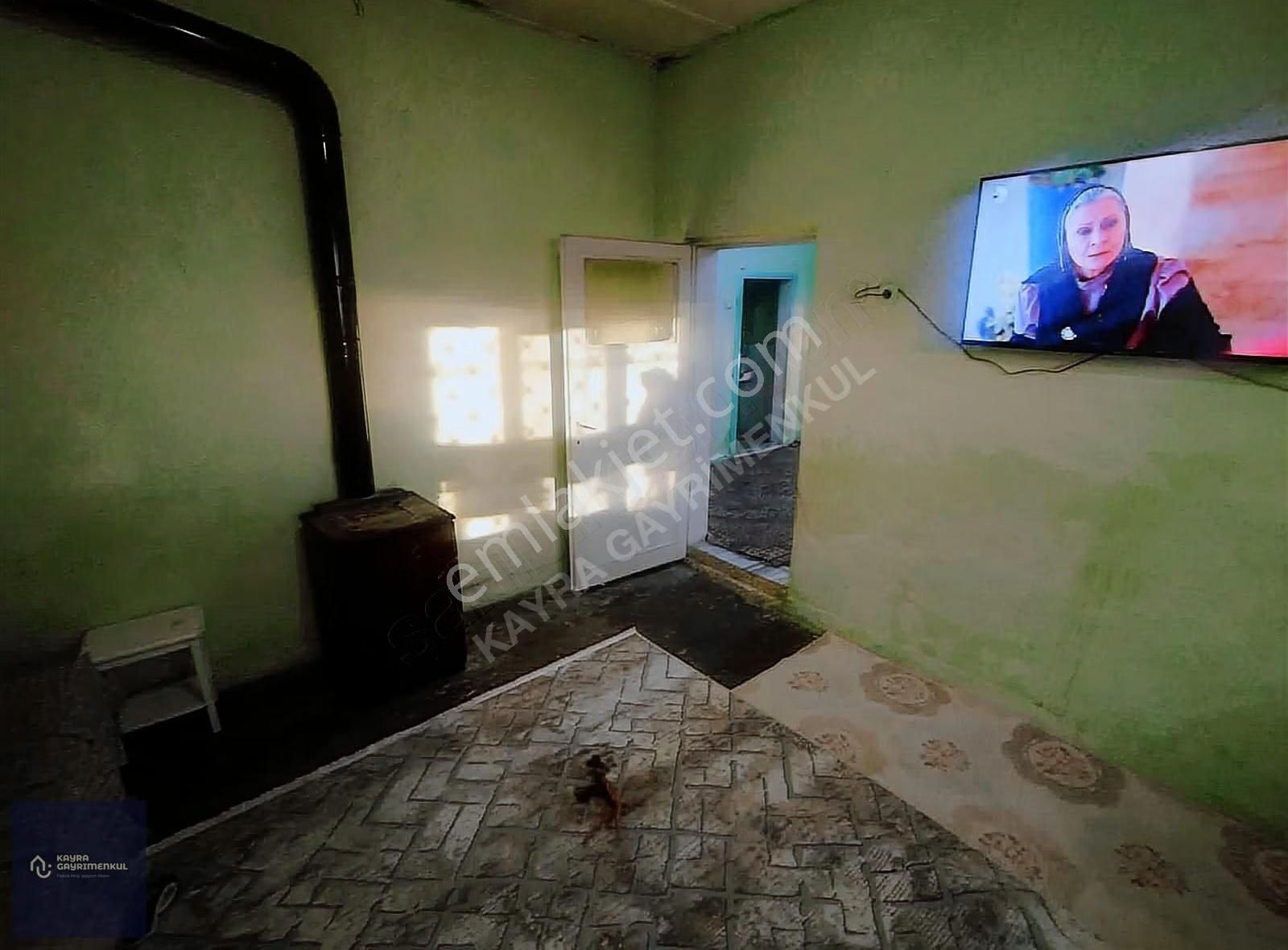 Kayra'dan Fırsat!!yatırımlık,geniş Arsa Paylı Müstakil Ev - Görsel 12