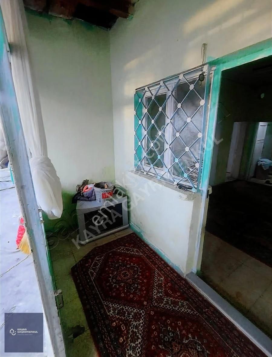 Kayra'dan Fırsat!!yatırımlık,geniş Arsa Paylı Müstakil Ev - Görsel 5