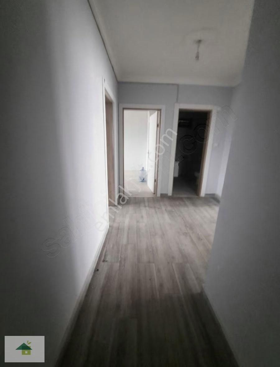 Merkezde Kapalı Mutfak Kiralık 2+1 Daire - Görsel 12