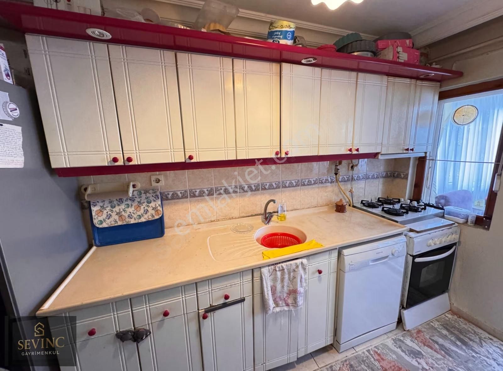 Sevinçten Paşakonakta Okullar Bölgesinde Geniş 2+1 Satılık Daire - Görsel 26