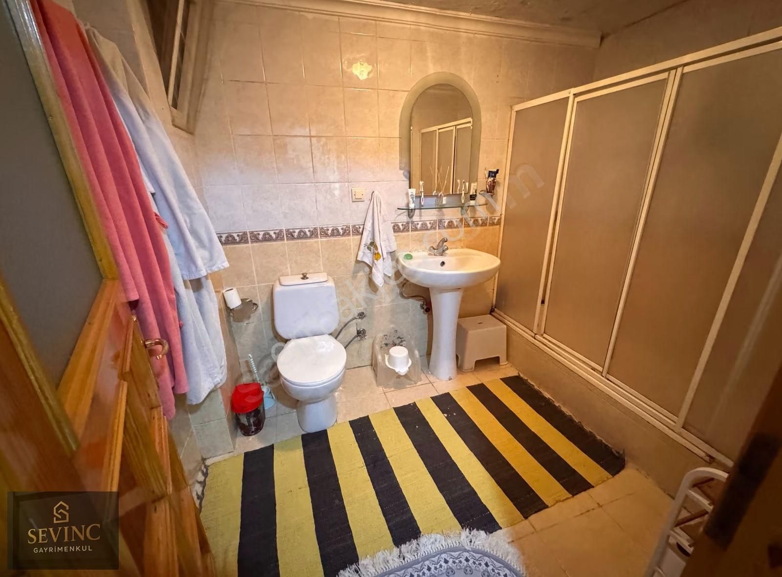 Sevinçten Paşakonakta Okullar Bölgesinde Geniş 2+1 Satılık Daire - Görsel 4