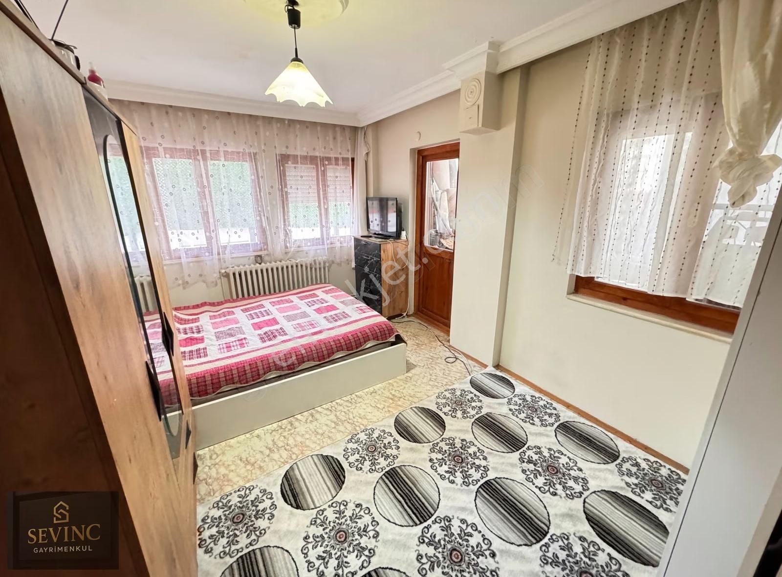 Sevinçten Paşakonakta Okullar Bölgesinde Geniş 2+1 Satılık Daire - Görsel 28