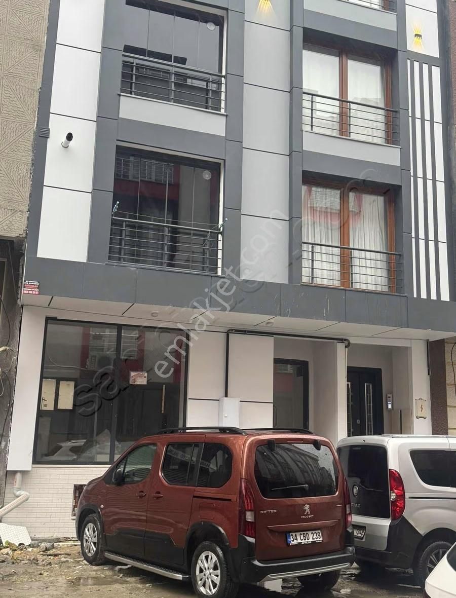 Balci Gayrimenkul'den 90 Metre Cebecide Yeni Bina Giriş Dükkan - Görsel 3