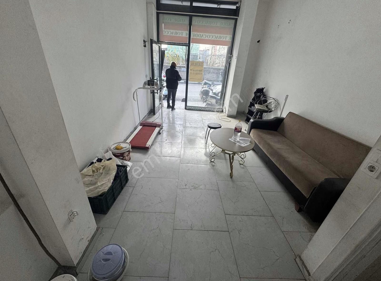 Balci Gyr. Cebeci Mh İşlek Caddede Çanakkele Şehitler Caddesi