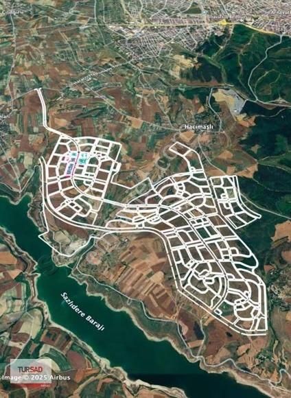 Sazlıbosna Da Kanal Manzaralı 1.20 Emsal Fırsat Arsa - Görsel 5