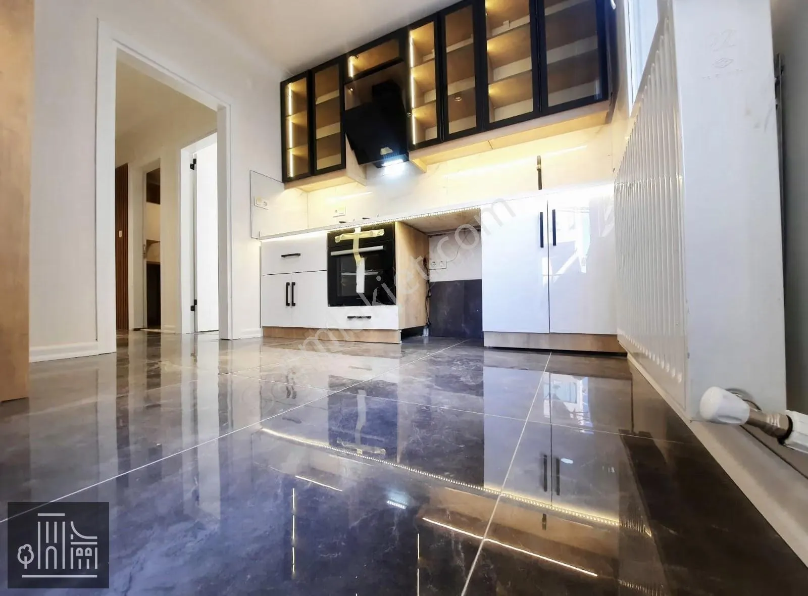 Güzelyalı Sağlık Ocağı Sokağında 3+1 1.kat Köşe Masrafsız Daire