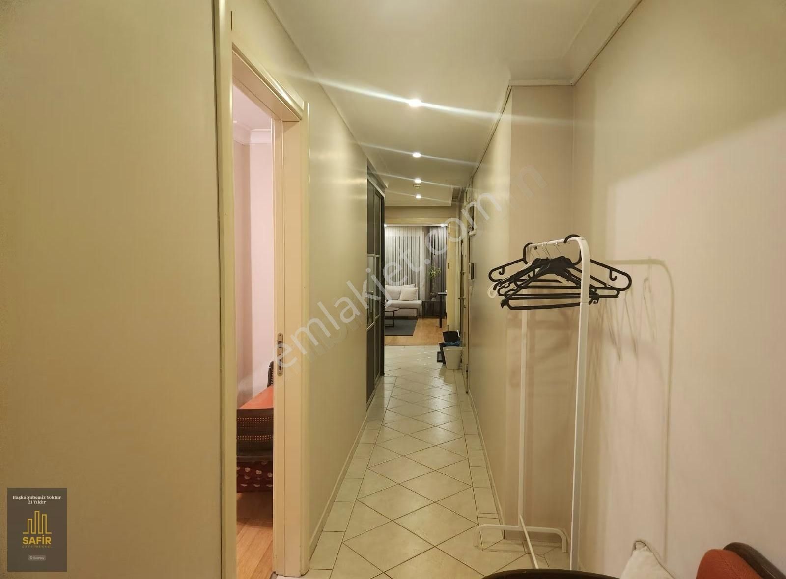 Bahçelievler Ömür Sokakta 3+1 Giriş Kat Otoparklı - Görsel 26