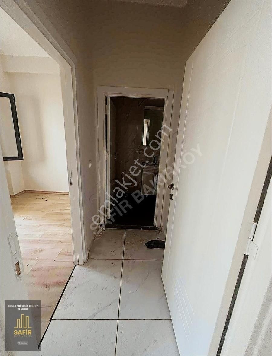 Kanarya Çarşıya Yakın Bahçe Kullanımlı 1+1 Daire - Görsel 4