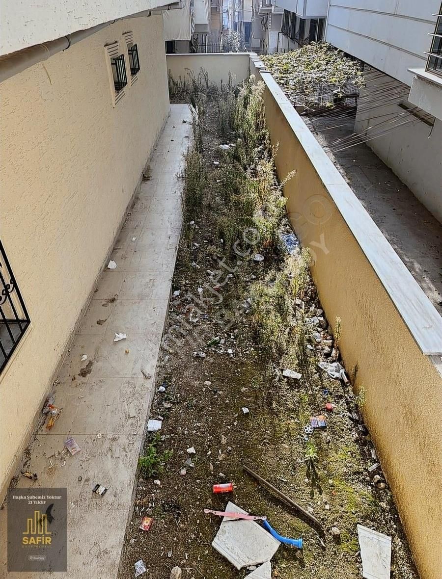 Kanarya Çarşıya Yakın Bahçe Kullanımlı 1+1 Daire - Görsel 21