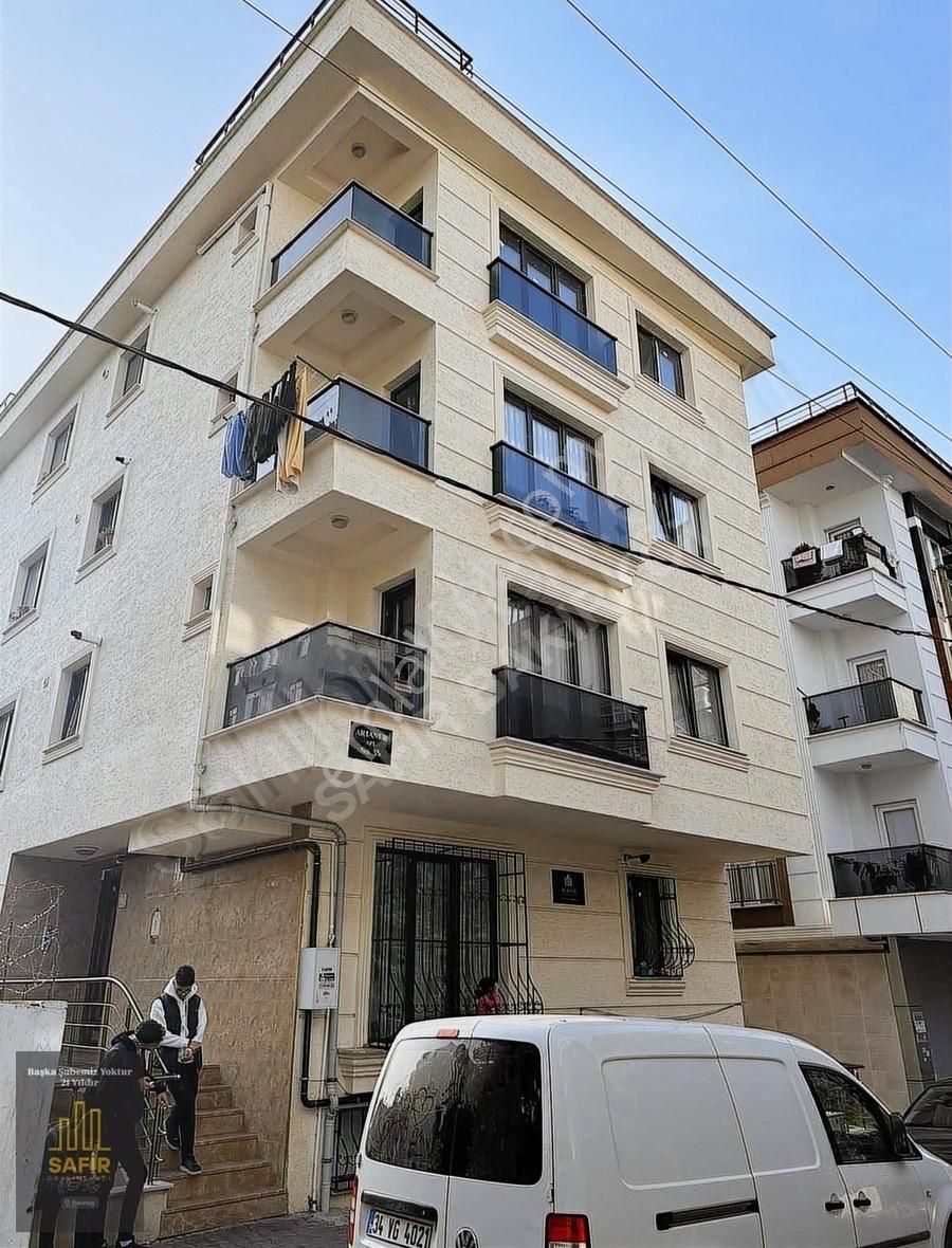 Kanarya Çarşıya Yakın Bahçe Kullanımlı 1+1 Daire - Görsel 17