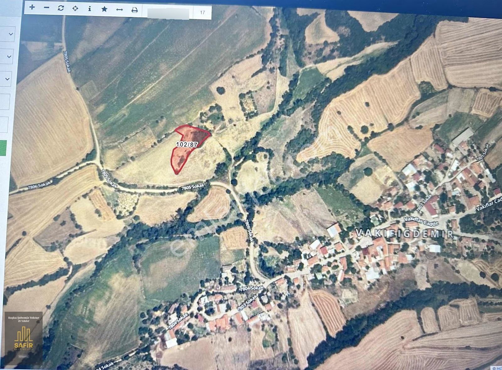 Malkara'da Köy Yerleşimi İçende Satılık 2820 M2 Tarla