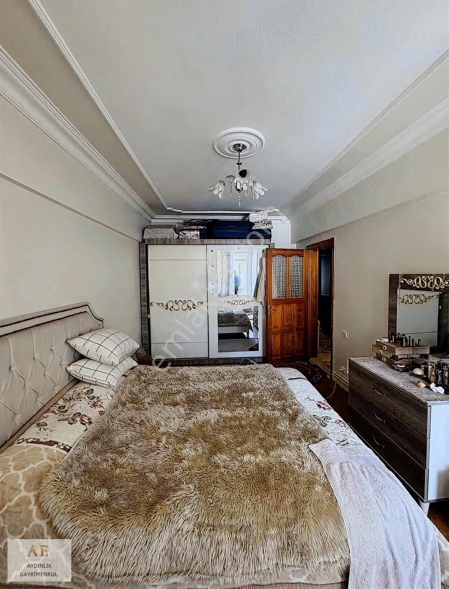 Aydınlık Emlaktan Çarşı Merkezinde Geniş 4+1 Satılık Daire - Görsel 27