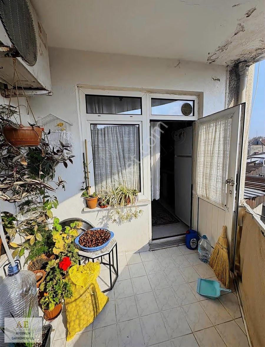 Aydınlık Emlaktan Çarşı Merkezinde Geniş 4+1 Satılık Daire - Görsel 9