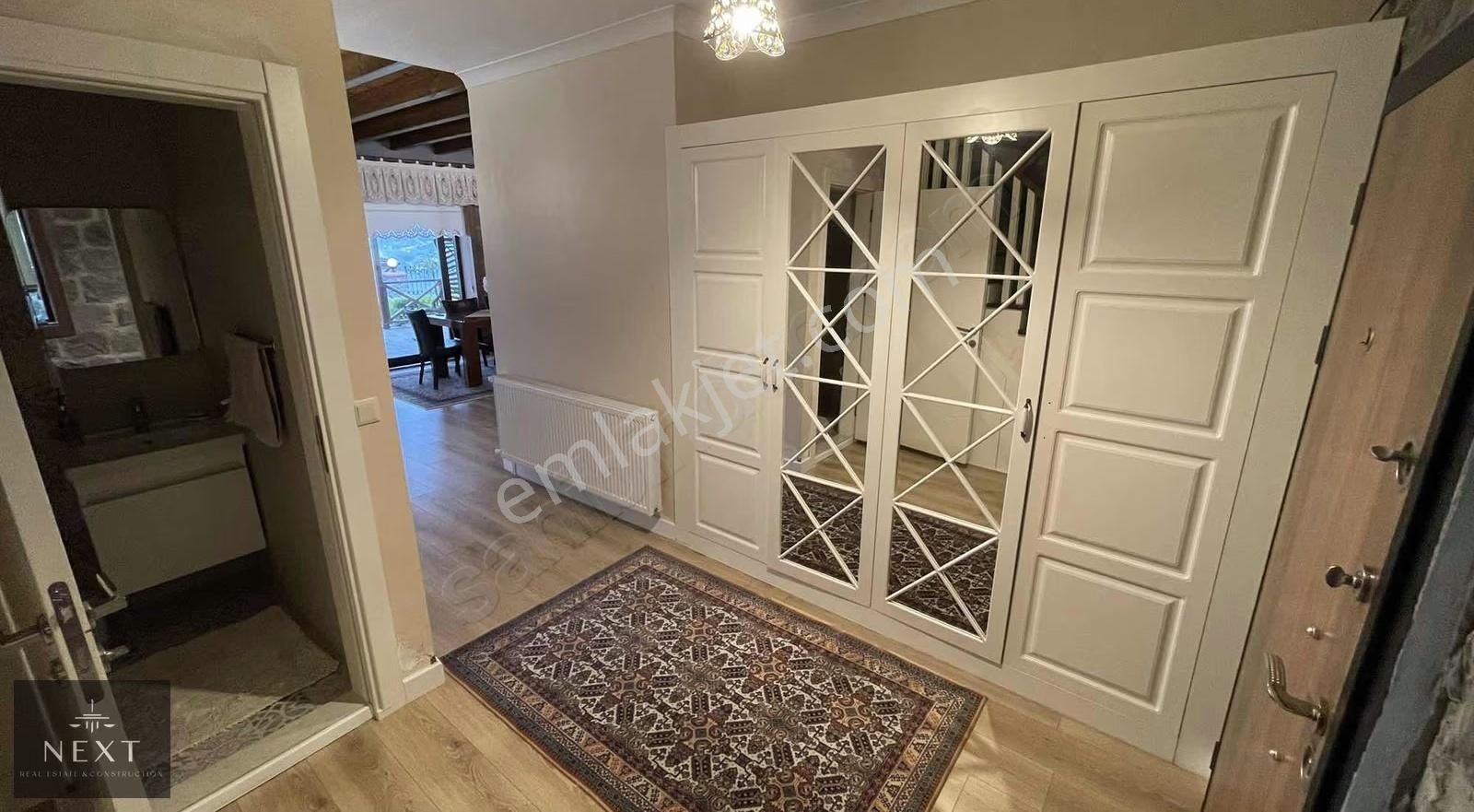 Uğurlu'da Site İçerisinde Satılık Taş Villa - Görsel 10