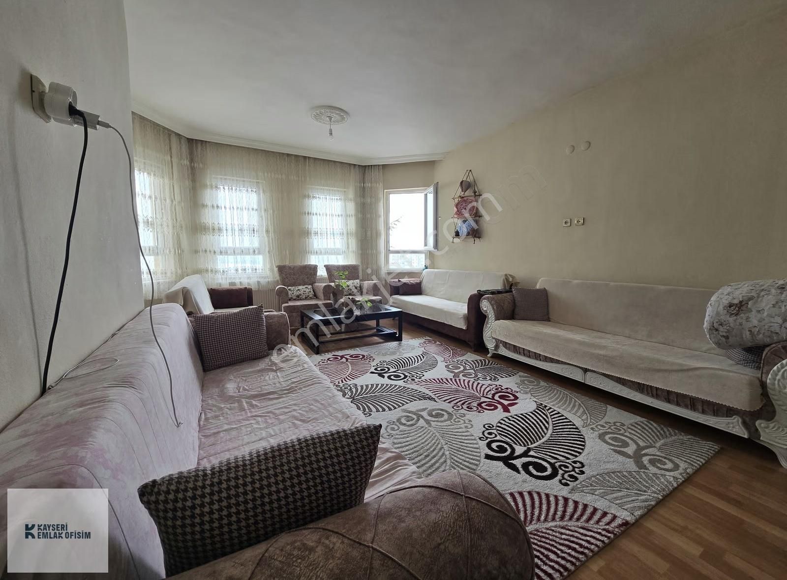 Emlak Ofisimden Yavuzselim Mh 2+1 Satılık Daire - Görsel 3