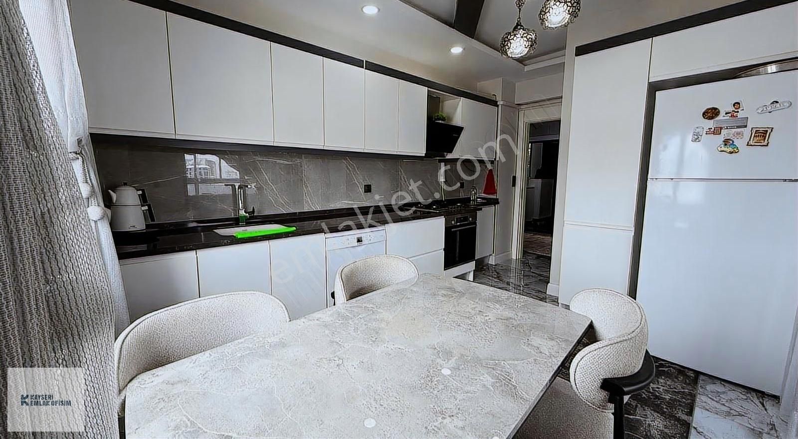 Emlak Ofisimden Bölgenin En Gözdesi Turan Prestij 3+1 Lüks Daire - Görsel 10