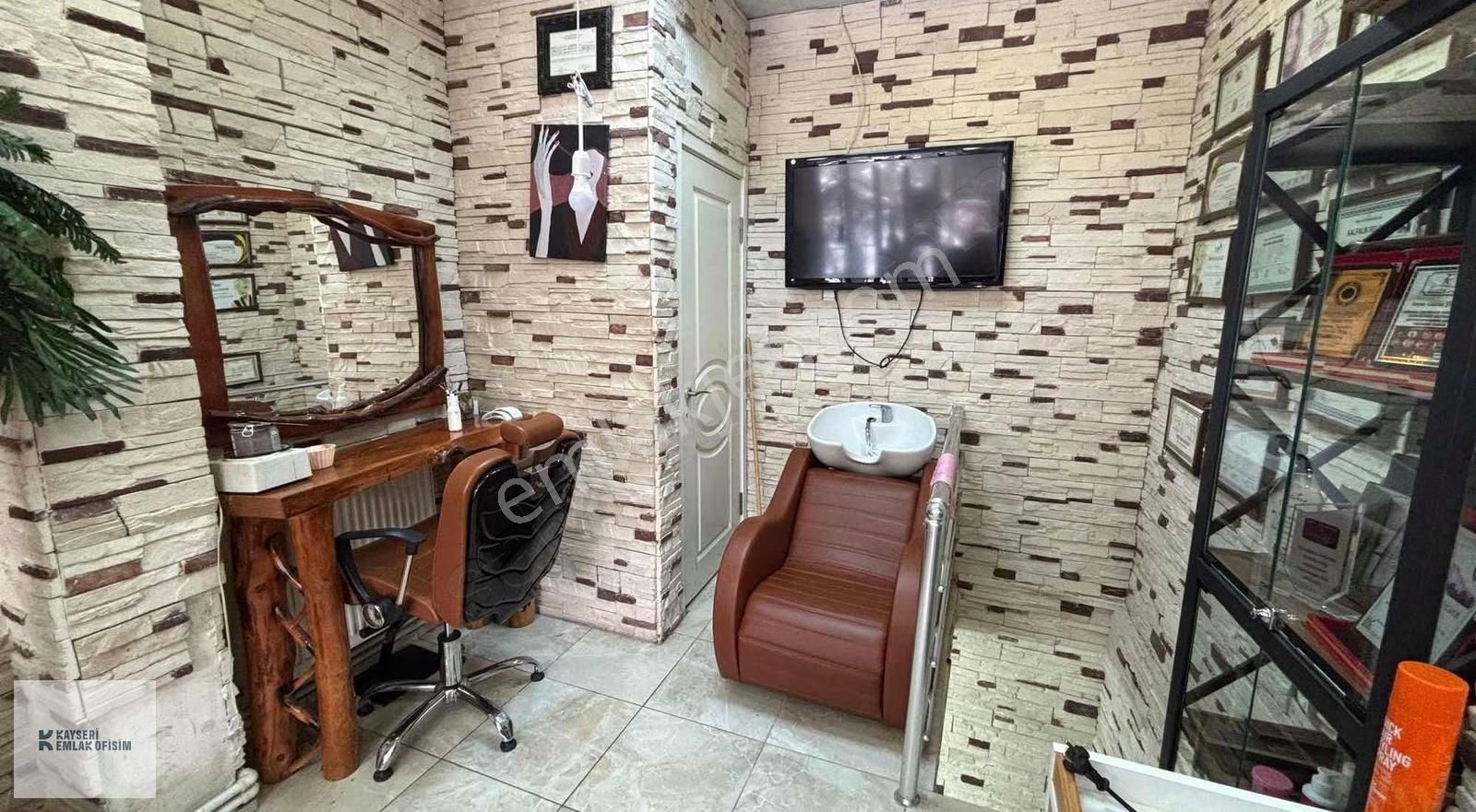 Fevziçakmak Mah. 50 M2 Kiralık Dükkan - Görsel 23