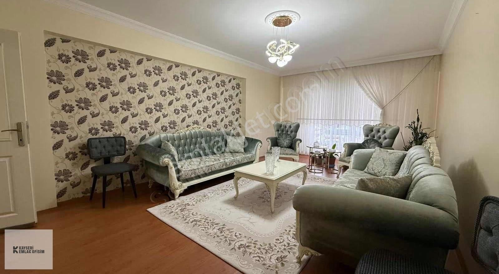 Mithatpaşa Mah. 3+1 Yapılı Daire - Görsel 5