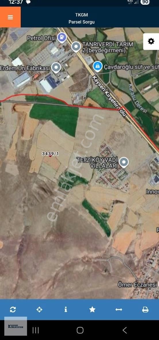 Emlak Ofisim İncesu Süksün Zafer Mh 522 M² İfrazlı Villa Parseli