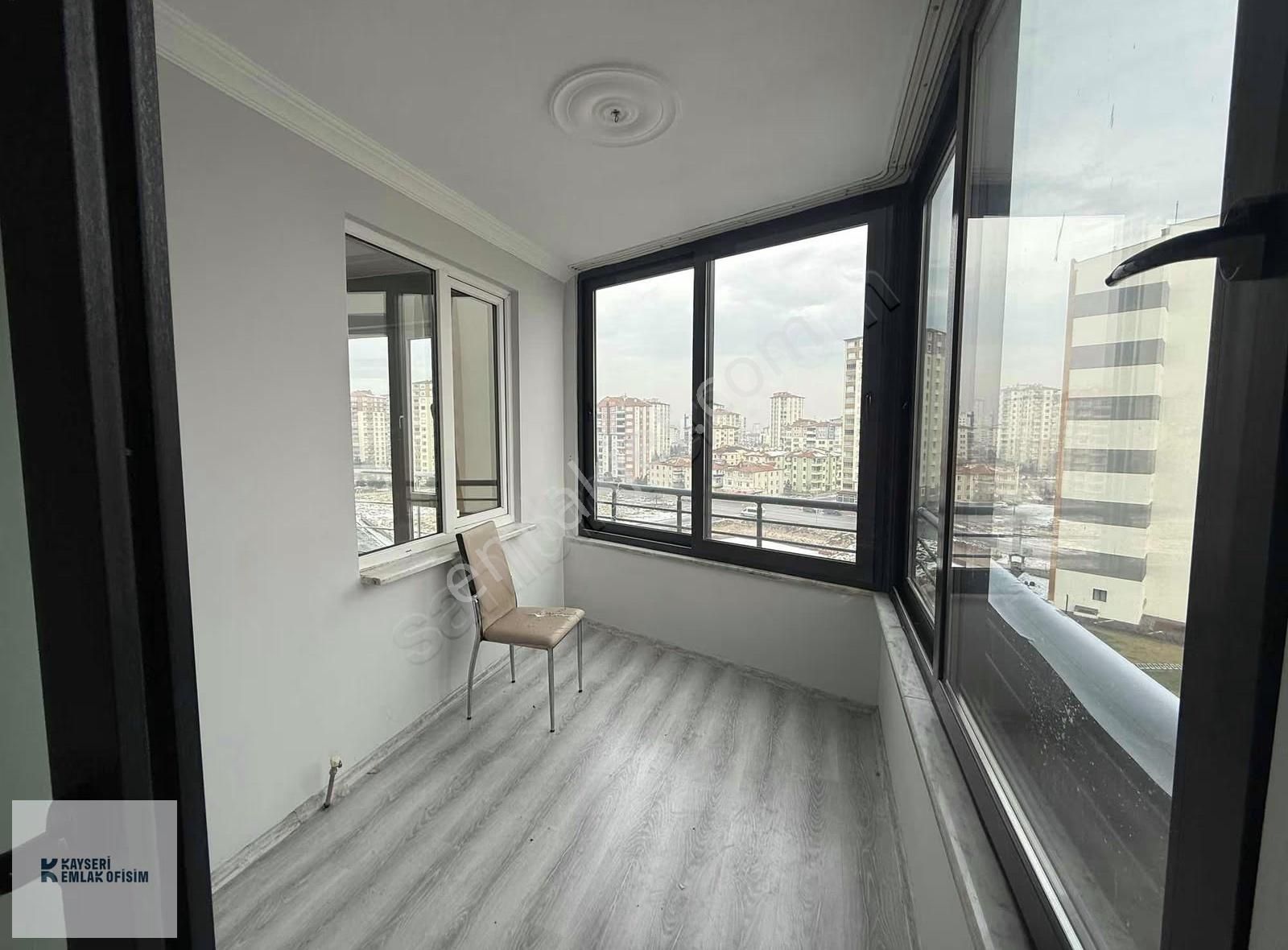 Esenyurt Mah. 3+1 Masrafsız Kiralık Daire - Görsel 10