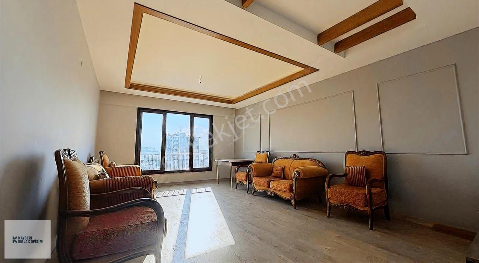 Hulusi Akar Bulvarında 3+1 Önü Açık Lüks Daire - Görsel 5