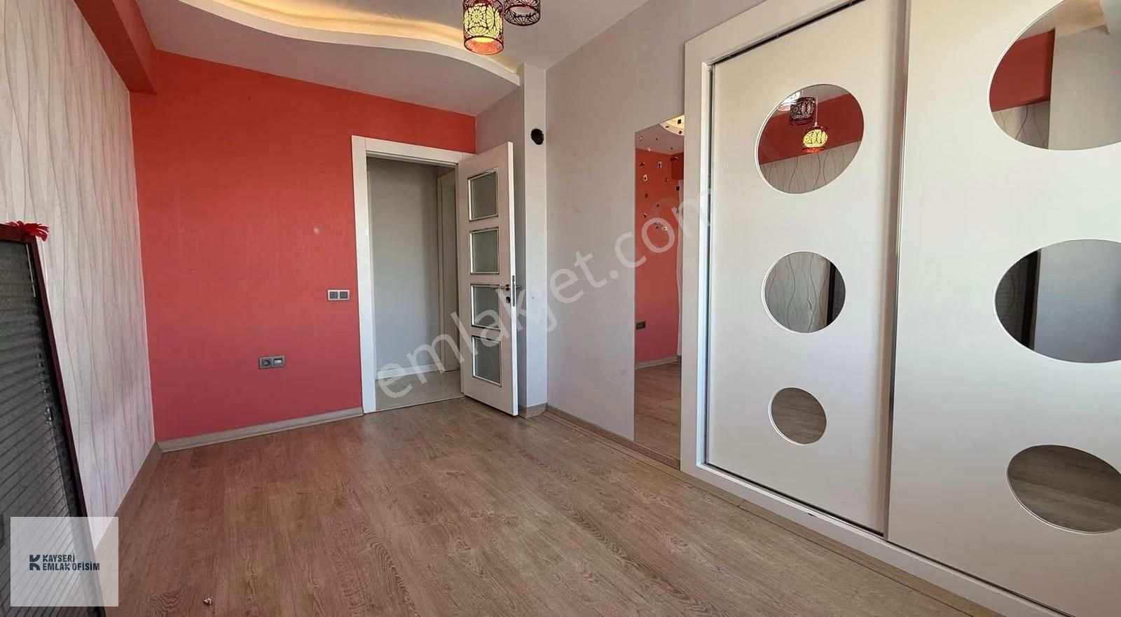 Yıldırım Beyazıt Mah. 3+1 Önü Açık Lüks Kiralık Daire - Görsel 23