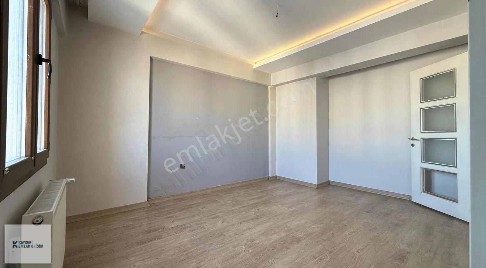 Yıldırım Beyazıt Mah. 3+1 Önü Açık Lüks Kiralık Daire - Görsel 25