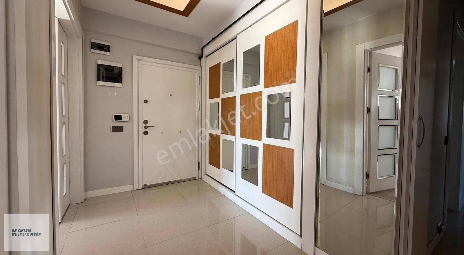 Yıldırım Beyazıt Mah. 3+1 Önü Açık Lüks Kiralık Daire - Görsel 9