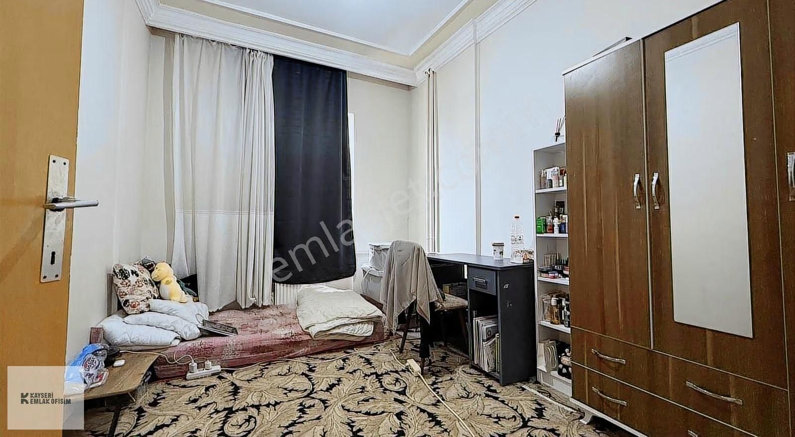 Emlak Ofisimden Mevlana Mah. 3+1 Önü Açık Daire - Görsel 3