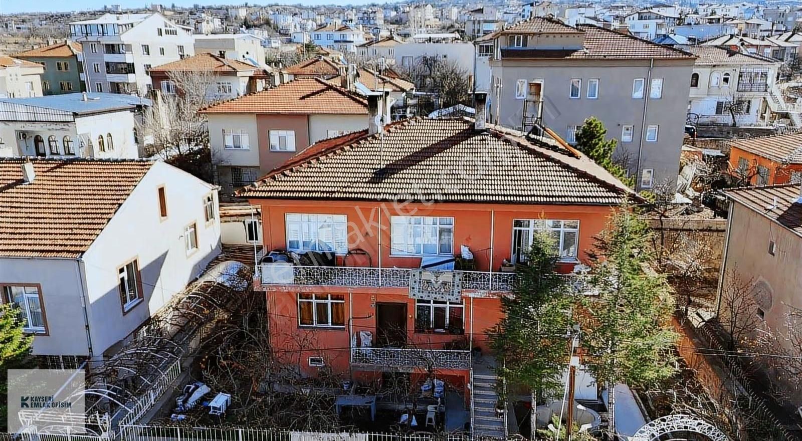 Hacılar'da Komple Satılık Müstakil Ev 400 M2 Arsalı - Görsel 8