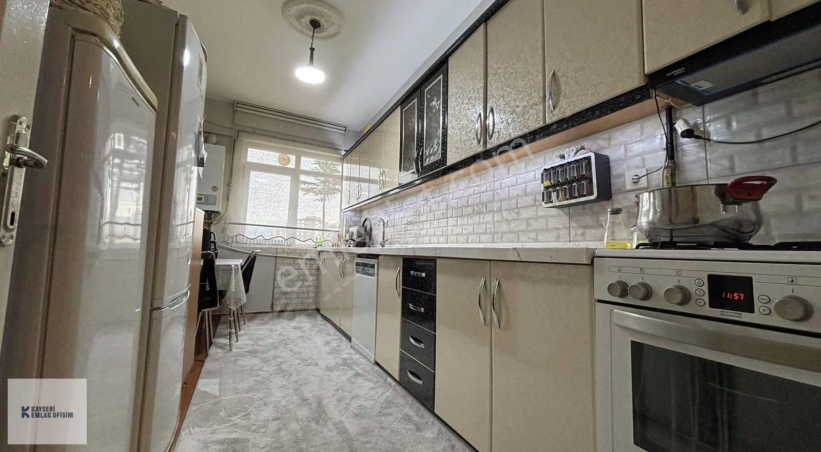 Emlak Ofisimden Battalgazi Mah. 3+1 Yapılı Yüksek Giriş Daire - Görsel 21