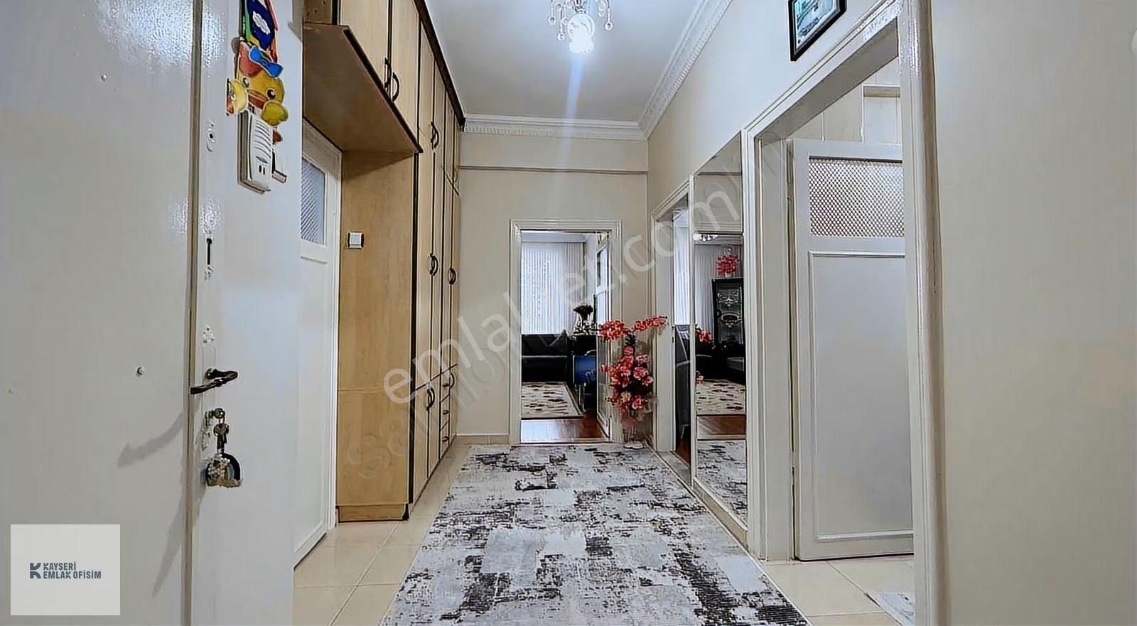 Emlak Ofisimden Sahabiye Mah. 3+1 Yapılı Daire - Görsel 4