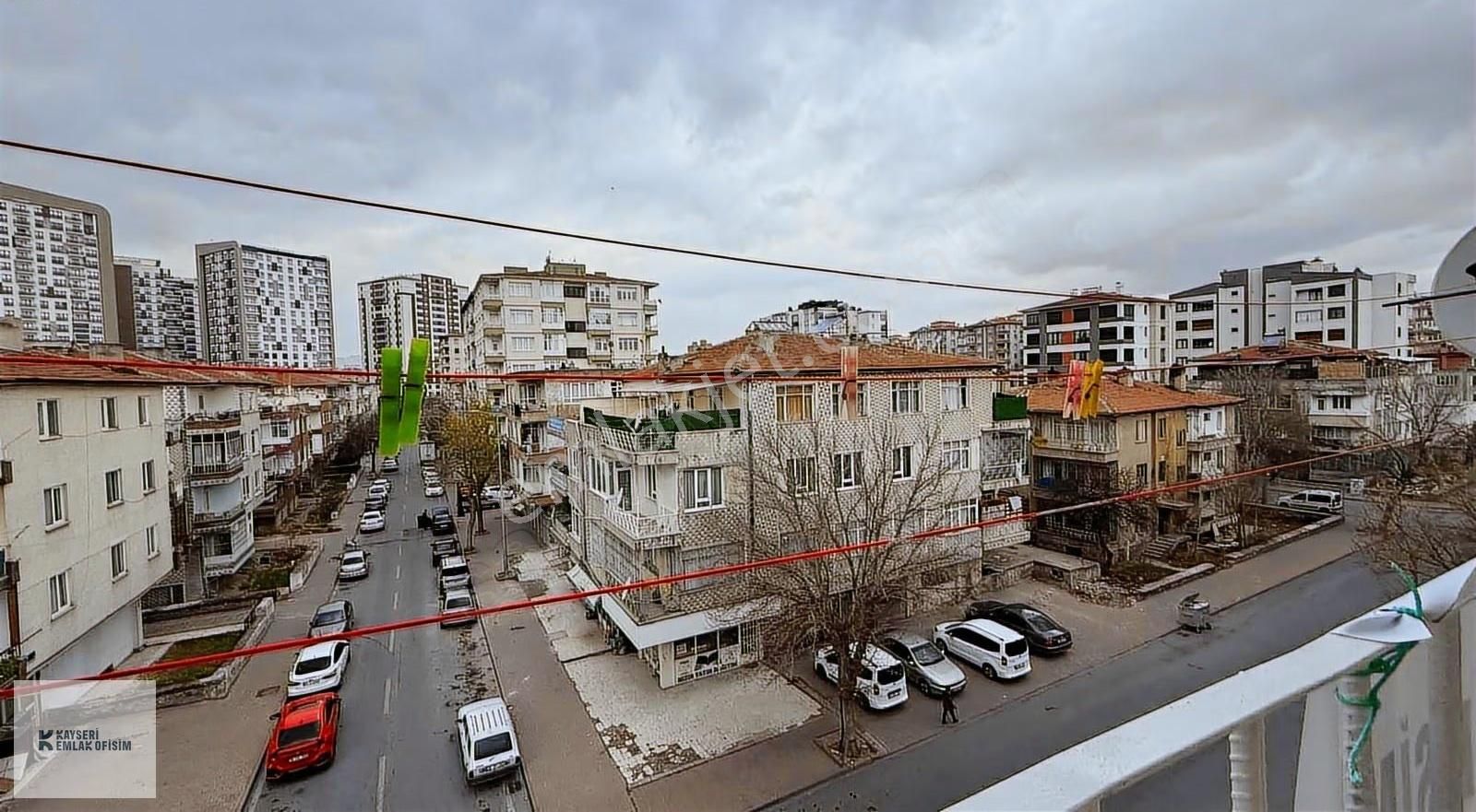 Emlak Ofisimden Sahabiye Mah. 3+1 Yapılı Daire - Görsel 2