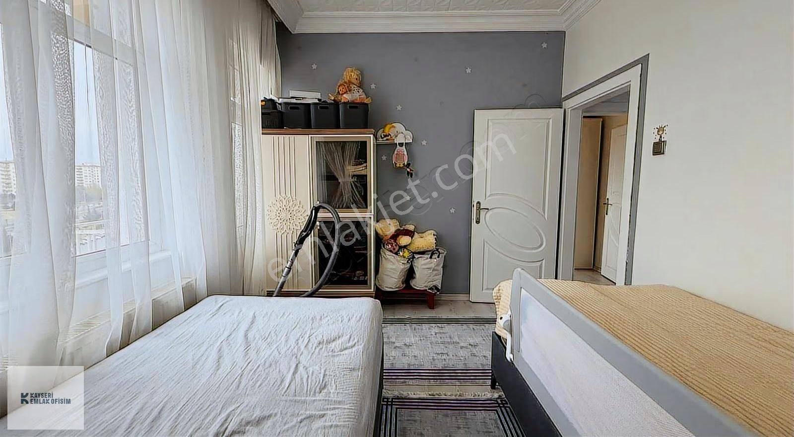 Emlak Ofisimden Germir Mahallesi 3+1 Satılık Daire - Görsel 8