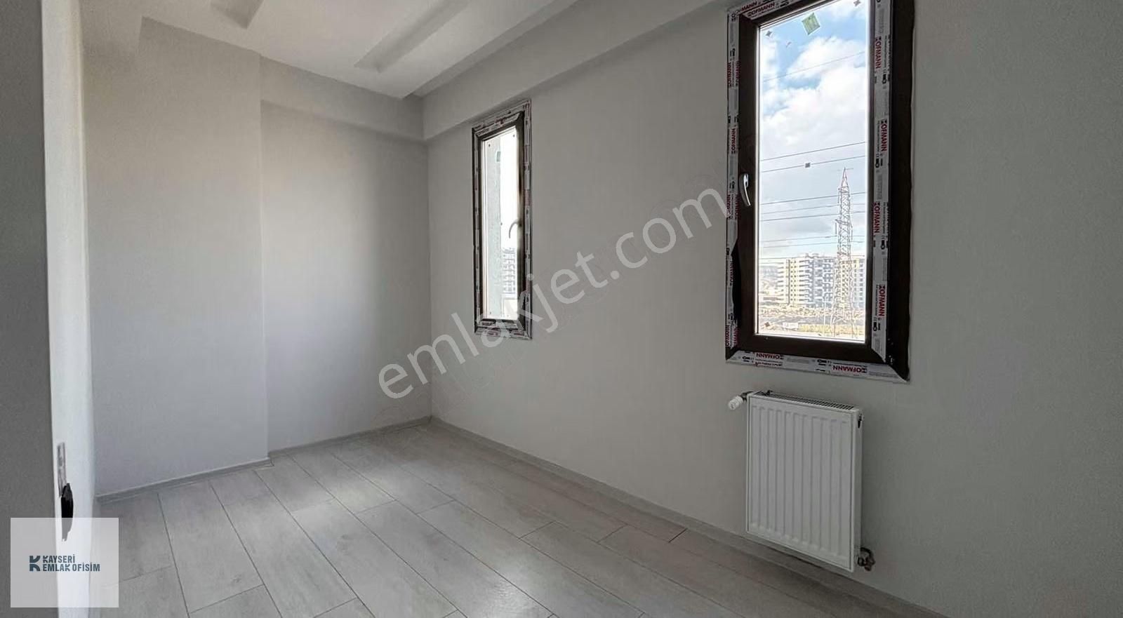 Emlak Ofisimden Şehir Hastanesi Karşısı 3+1 Kiralık Daire - Görsel 12