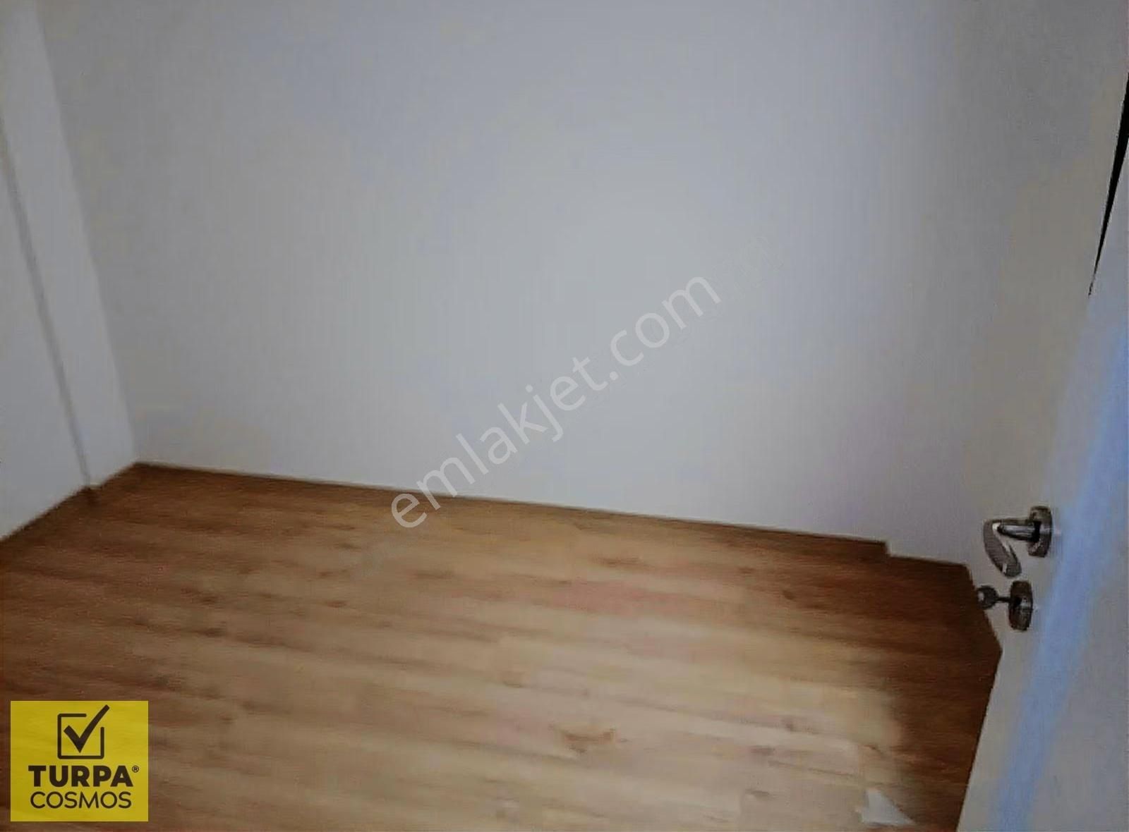 İlahiyat Fakültesi Yakını 3+1 Full Tadilatlı Muazzam Daire - Görsel 4