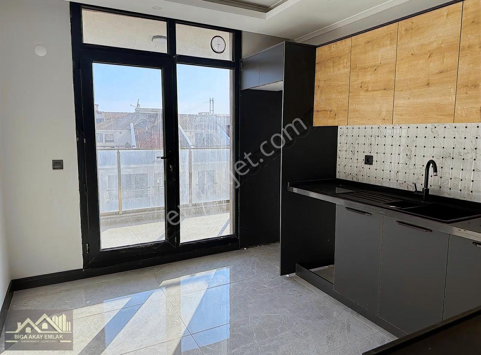 Çanakkale Lapseki Merkez Köprü Manzaralı 162m2 Satılık 3+1 Daire - Görsel 9