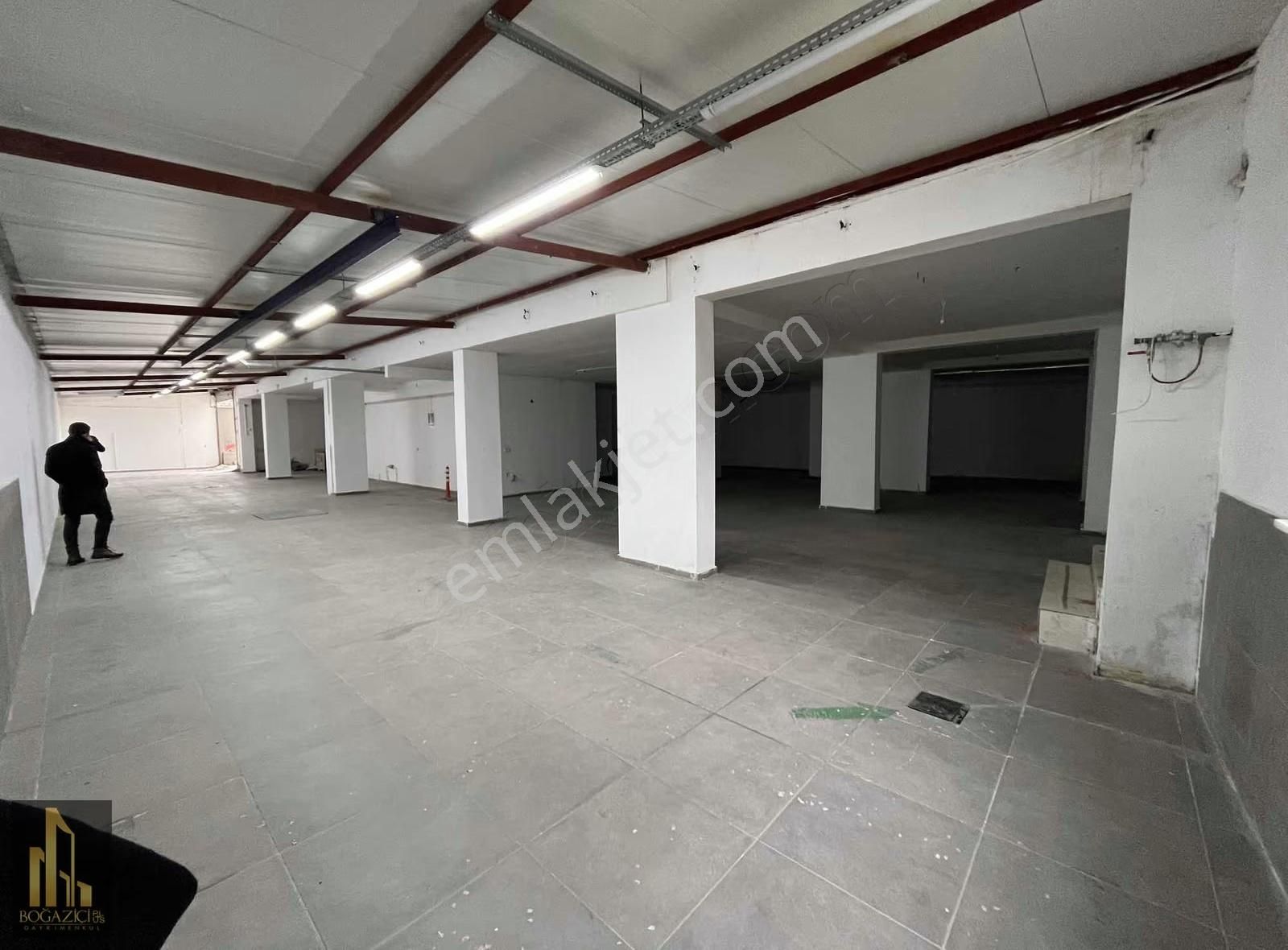 Zübeyde Hanım Caddesi Üzeri 140 M2 Kiralık İş Yeri - Görsel 11