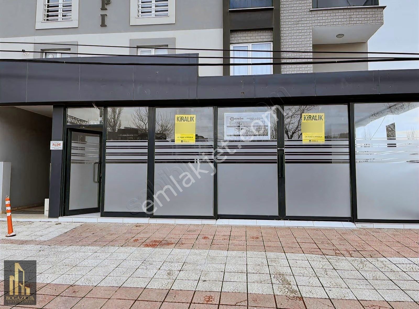 Zübeyde Hanım Caddesi Üzeri 140 M2 Kiralık İş Yeri - Görsel 10