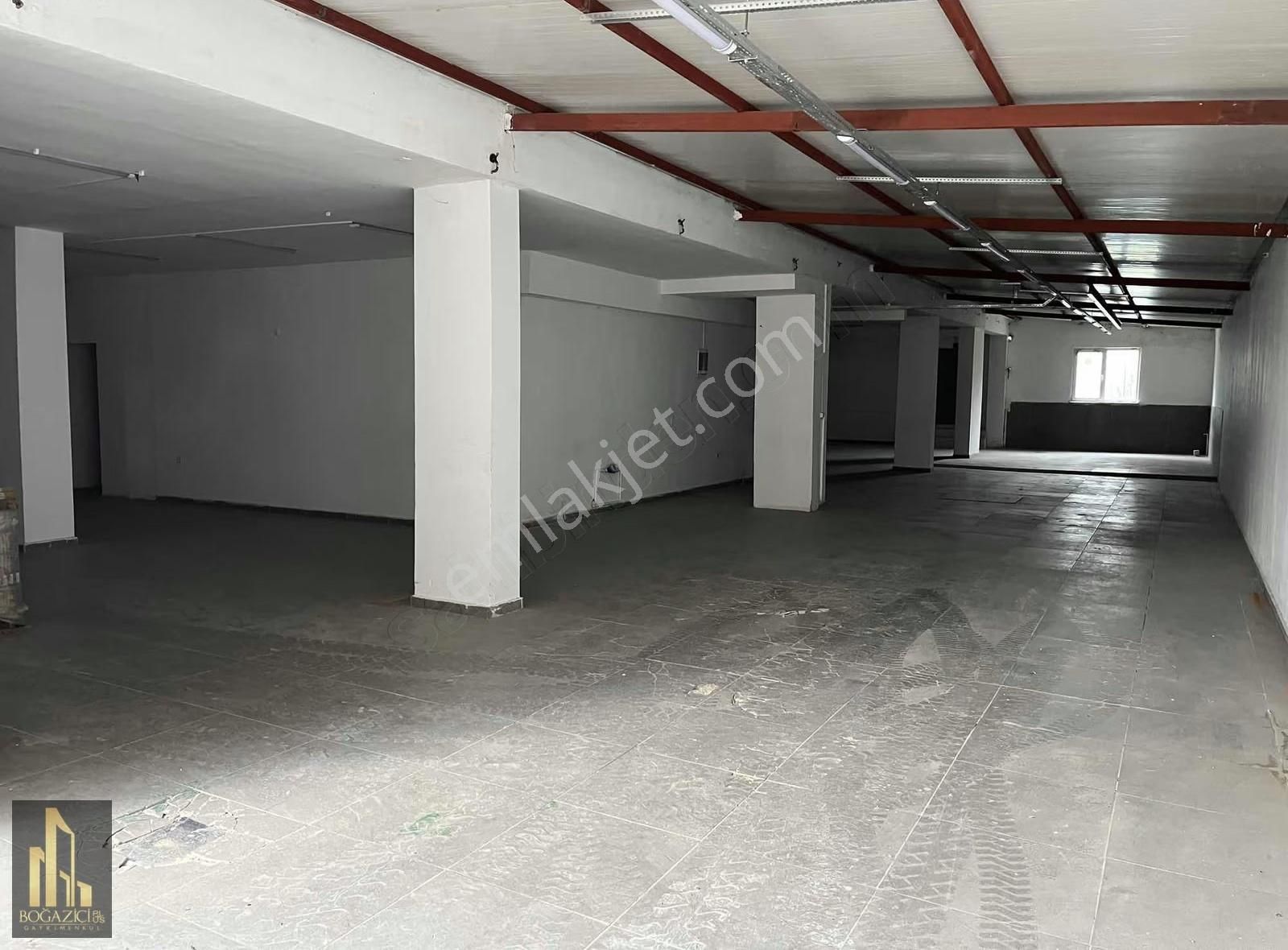 Zübeyde Hanım Caddesi Üzeri 140 M2 Kiralık İş Yeri - Görsel 6